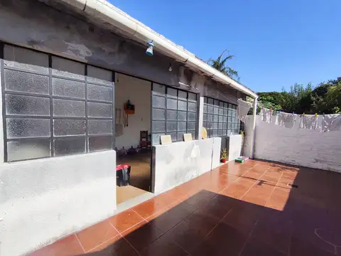 Venta PH 3 Ambientes Apto Credito con Patio, Quincho y Cochera - Berazategui