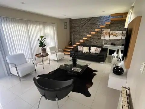 Casa en Alquiler de 2 dormitorios