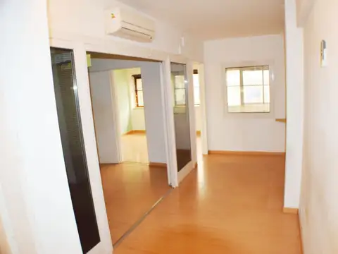 SAN MARTIN, AV. 100, Piso 1