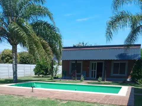 Casa en Venta con 1 cochera