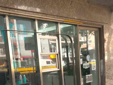 Local en venta en Palermo av. Sant
