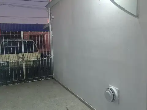 Casa en Venta en Los Hornos, USD 82.000