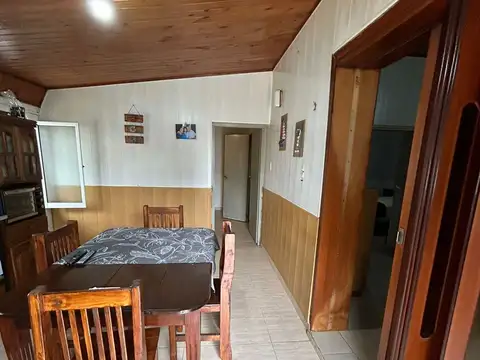 Casa 4 ambientes con 1 baño