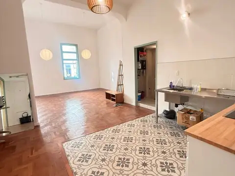 VENDE DEPTO MONOAMBIENTE EN SAN NICOLAS APTO CREDITO.