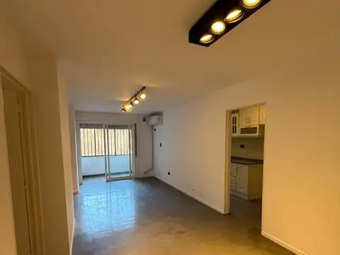 VENTA - HERMOSO DEPARTAMENTO 3 DOR - CENTRO