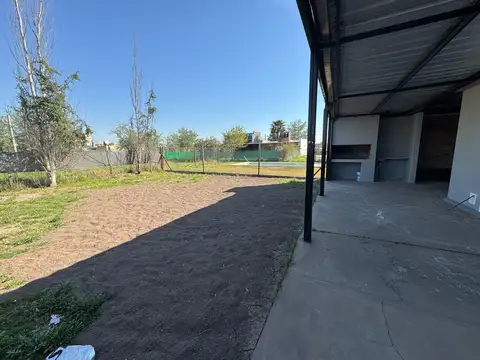 Casa en Alquiler en Roldan, $ 850.000