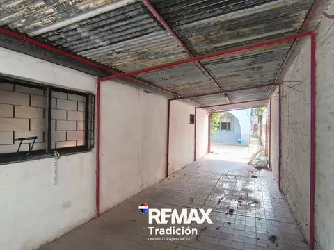 Casa 5 ambientes con 2 baños