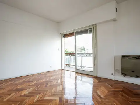 Departamento en Venta en Flores, USD 205.000