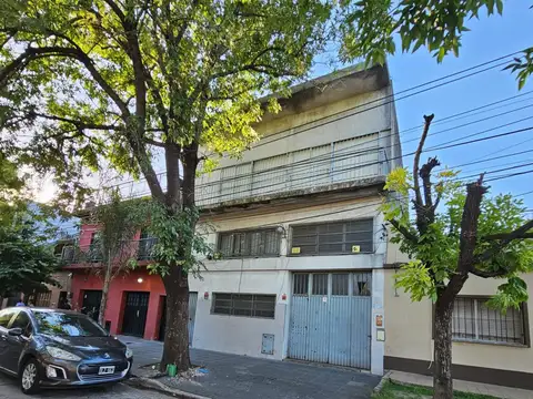 RIVADAVIA 1300