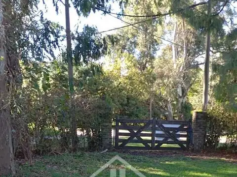 VENTA LOTE EN ESQUINA BARRIO EL REMANSO, CALLE EL BAILECITO 100