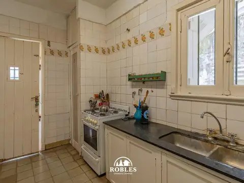 Chalet en el excelente entorno del barrio Los Troncos