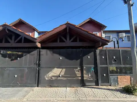 VENTA PH TIPO DUPLEX 3 AMBIENTES CON COCHERA Y PATIO EN JOSE C PAZ