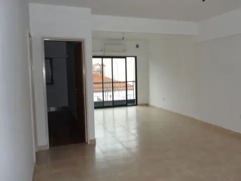 Oficina en Alquiler en Caseros, $ 720.000
