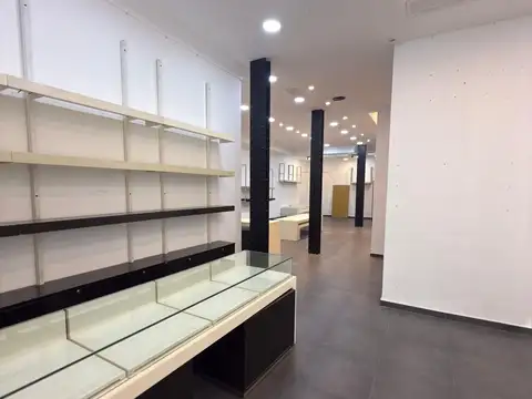 Venta Local en Recoleta