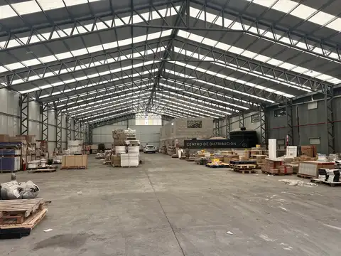 Deposito 1500 m2