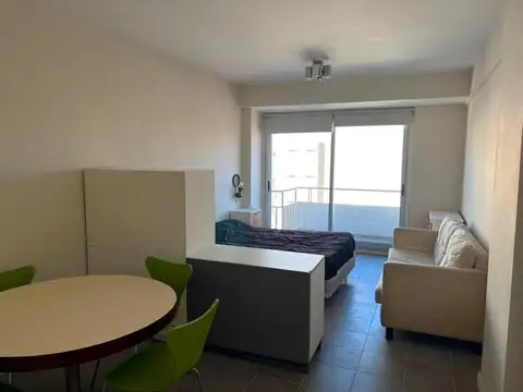 Departamento en Alquiler en Flores Norte, $ 730.000