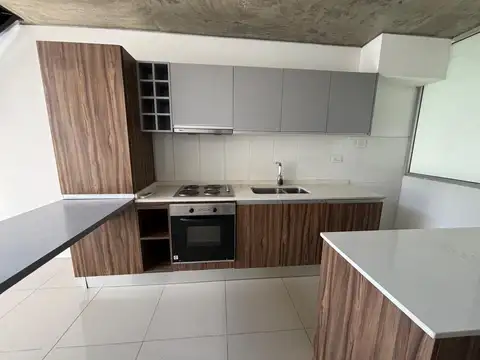 Departamento en Alquiler en Fisherton, $ 620.000