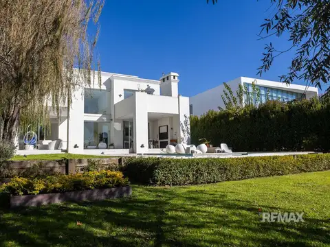 Casa en Alquiler al Norte