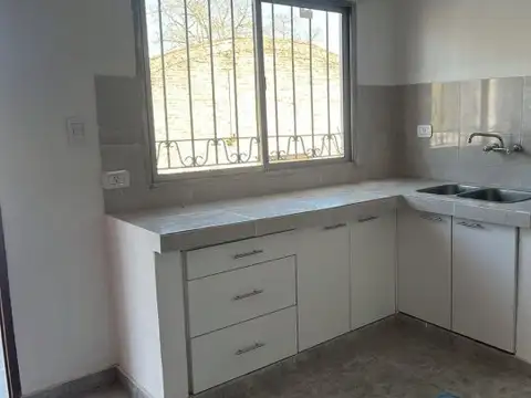 $450.000 ALQUILER  depto. monoambiente  SIN EXPENSAS en LOS POLVORINES