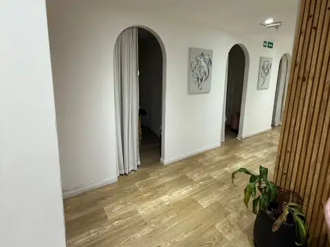 Avenida León Gallardo 600