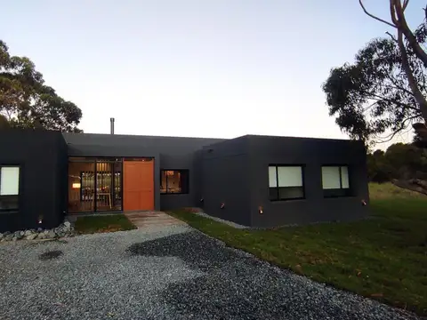 Casa Minimalista a Estrenar - Barrio Ecuestre Lote 311, Costa Esmeralda