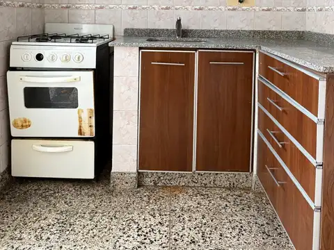 Depto Tipo Casa en Venta en Villa Adelina, USD 65.000