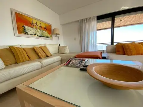 Departamento en Venta de 4 dormitorios