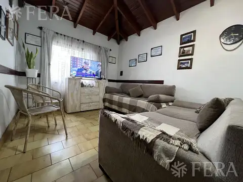 Venta PH 3 ambientes con cochera y patio en Quilmes