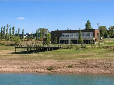 VENTA LOTE EN LUJÁN – BARRIO CERRADO LOS JUNCOS – 1000 M²
