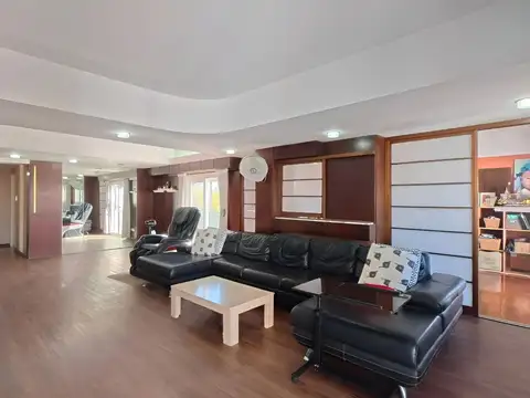 Departamento en Venta de 4 dormitorios