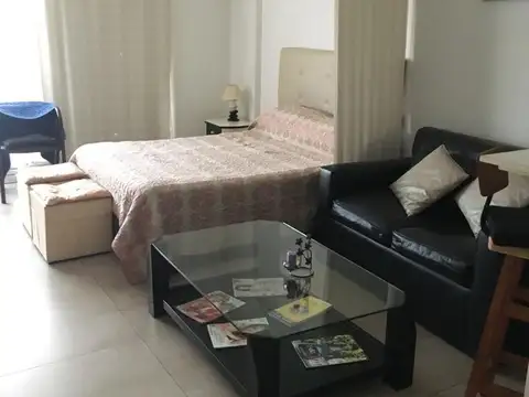 Pacheco 2100, Piso 5