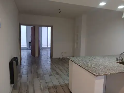 Depto Tipo Casa en Alquiler de 3 ambientes