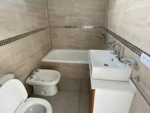 Casa en Venta en Bernal Oeste, USD 59.000