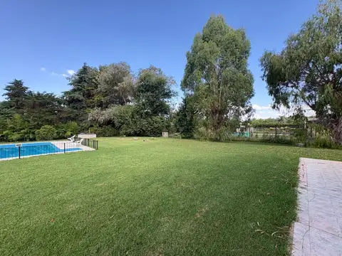 ALQUILER TEMPORARIO CASA 4 AMBIENTES  CC GOLFER´S