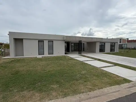 Casa en Venta en El Naudir, USD 520.000
