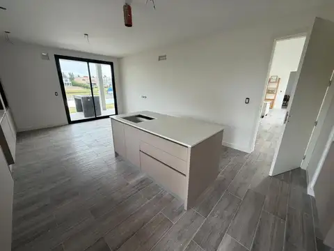 Casa en Venta al Oeste