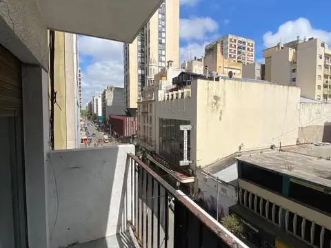 Cordoba y Av. Pedro Luro