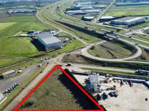 Venta terreno sobre Autopista Buenos Aires bajada Cargill