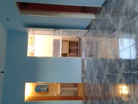 Depto Tipo Casa en Alquiler de 3 ambientes