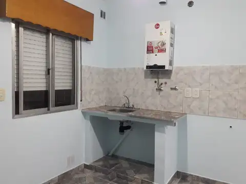 Depto Tipo Casa en Alquiler de 2 dormitorios
