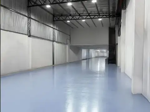 GalpÃ³n - Alquiler - Argentina, Tres de Febrero - Abdon García 3635