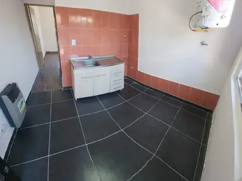 Depto Tipo Casa en Alquiler de 2 ambientes