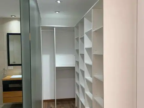 Casa en venta - 3 Dormitorios 3 Baños - Canning