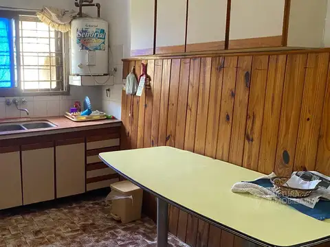 venta casa 3 ambientes con pileta casa adicional en pontevedra oportunidad