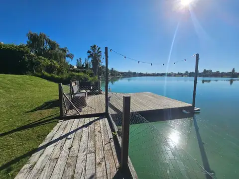 Casa en Venta en Santa Barbara, USD 850.000