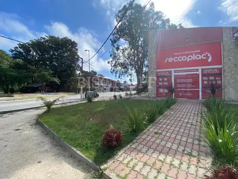 Local en Venta en Norte, USD 240.000