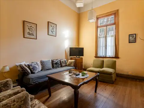 Casa en Venta 4 Ambientes con Garaje