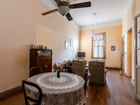 Casa en Venta en Liniers, USD 185.000