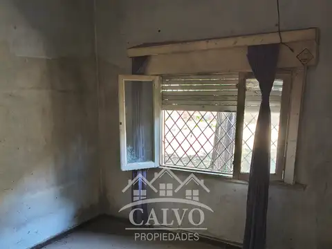 Casa 3 ambientes con 1 baño