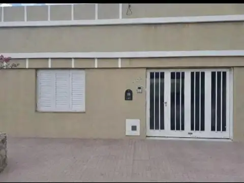 VENTA CASA + DPTO  BARRIO CONSOLATA